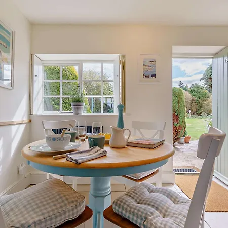 Holiday home 2 Bed In G0160