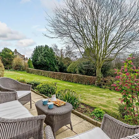 2 Bed In G0160 * Sandsend