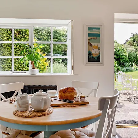 2 Bed In G0160 * Sandsend